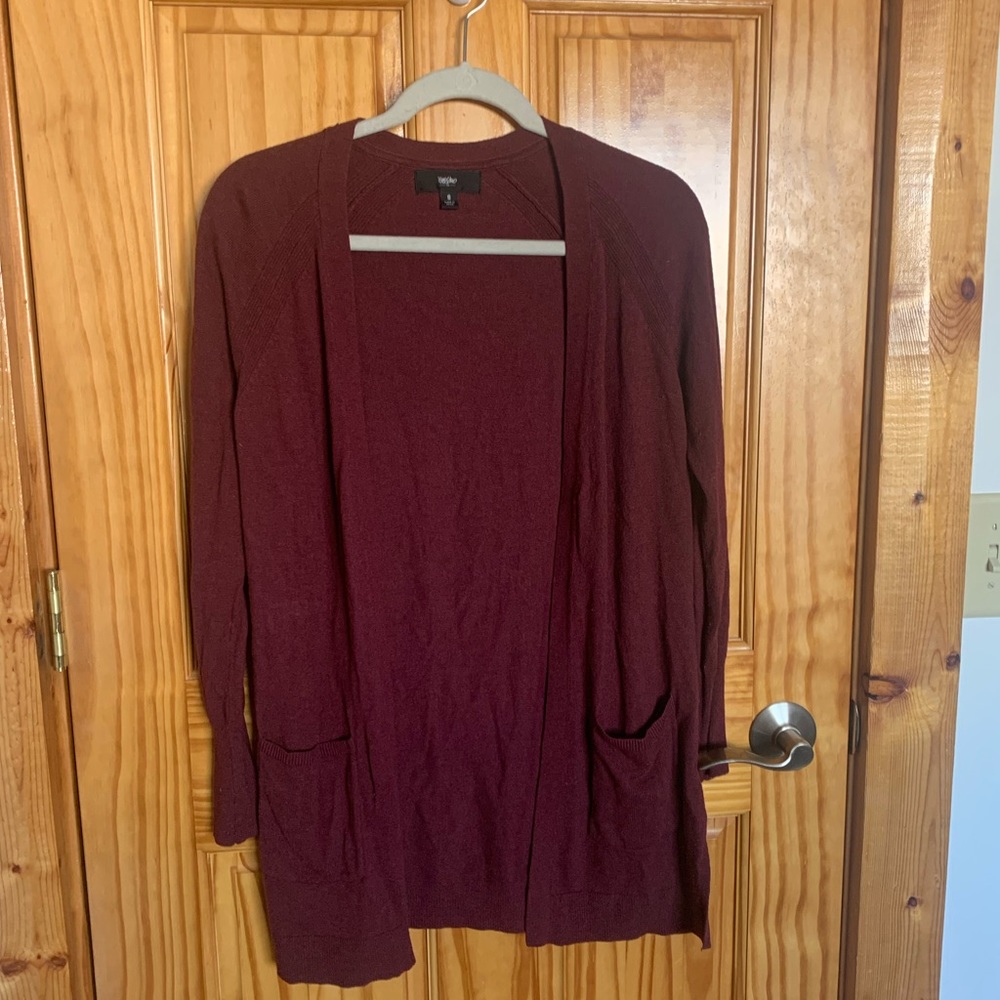 Comfy burgundy sweater! Women’s size small!
